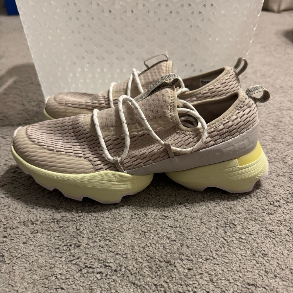 Sorrel Tennis Shoes